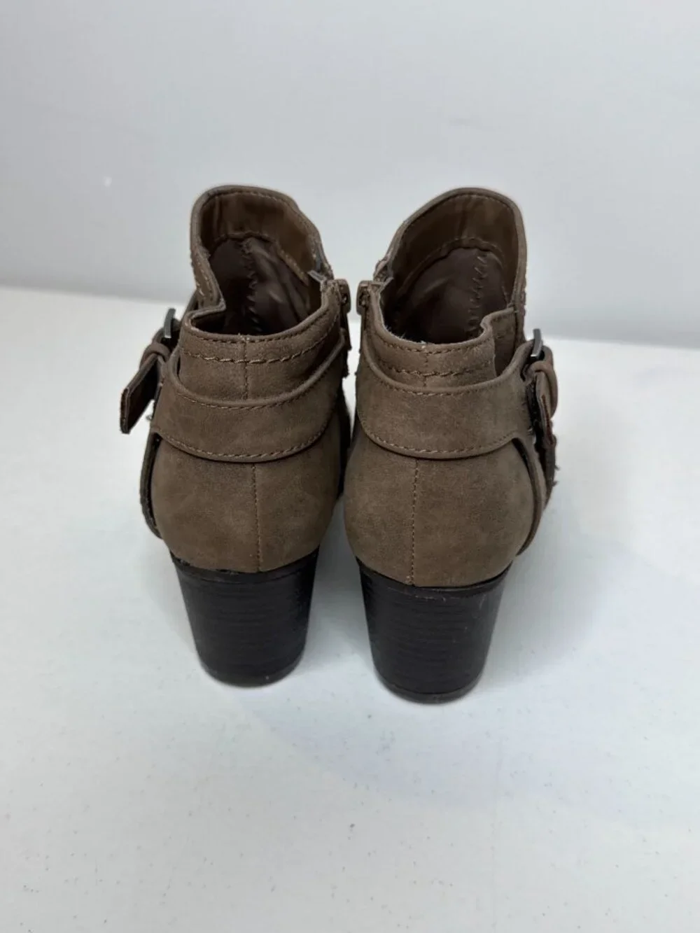 Indigo Rd Taupe Moto Buckle Ankle Booties Womens 7.5